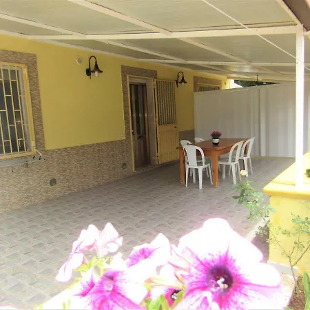 Apartment Rita 1 Torre San Giovanni